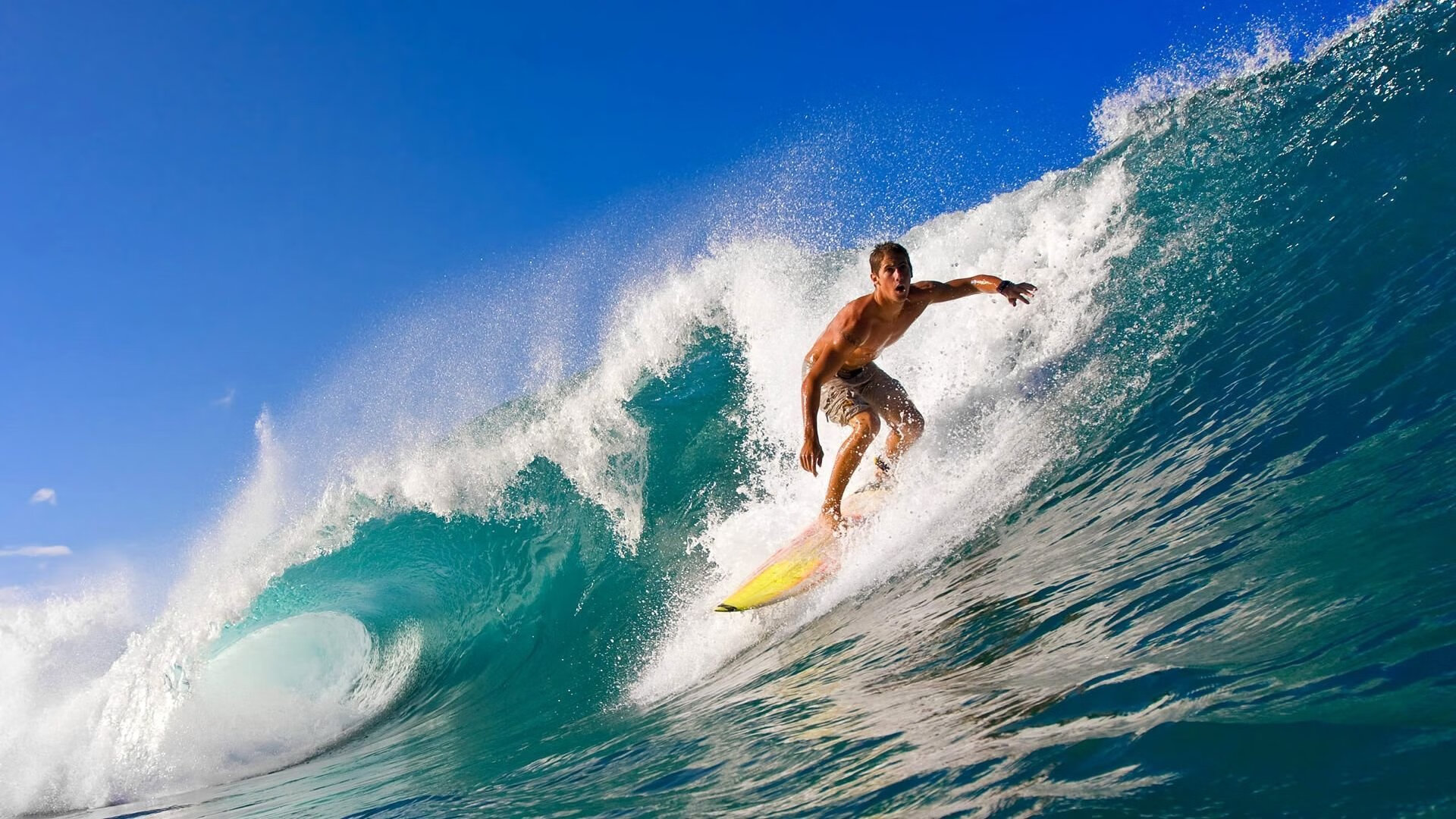 引爆足坛？C罗专访：资产早超10亿美元 不认为梅西比自己强，c罗净资产